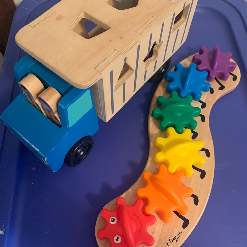 Melissa & Doug wooden toy set